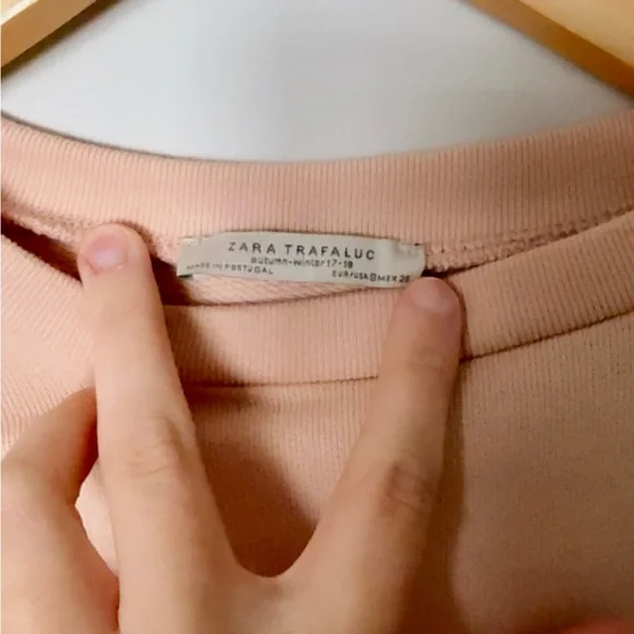 Zara Bow Sleeve Pullover - Picture 4 of 6